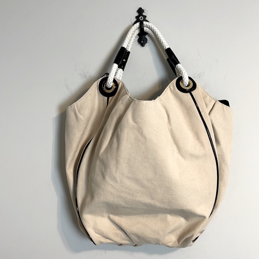 Trina Turk canvas large tote bag, shoulder bag, satchel - Picture 5 of 10